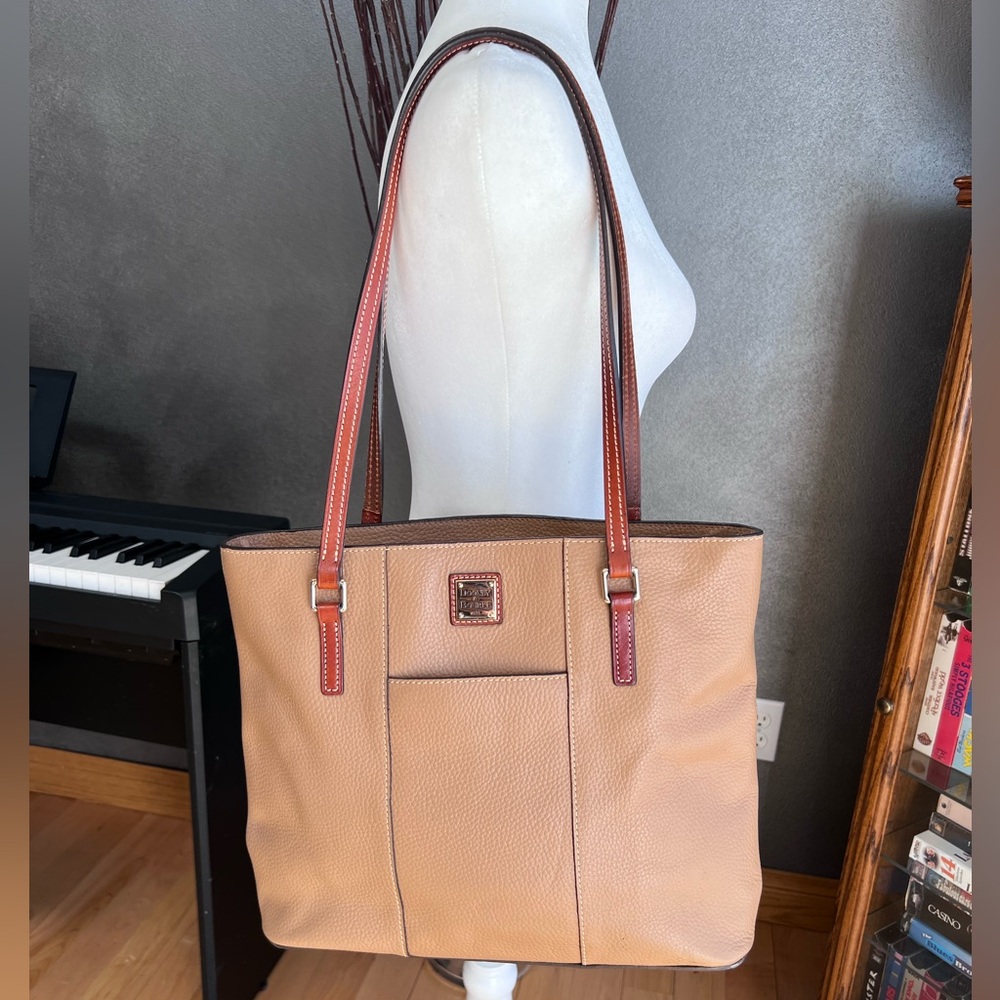 Dooney & Bourke Wexford Leather Small Lexington